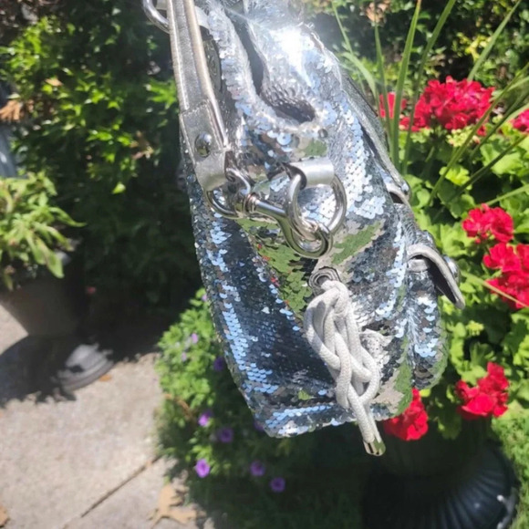 Rare Coach Poppy Limited Edition Silver Sequin Spotlight Tote Bag Good Cond - Picture 8 of 14